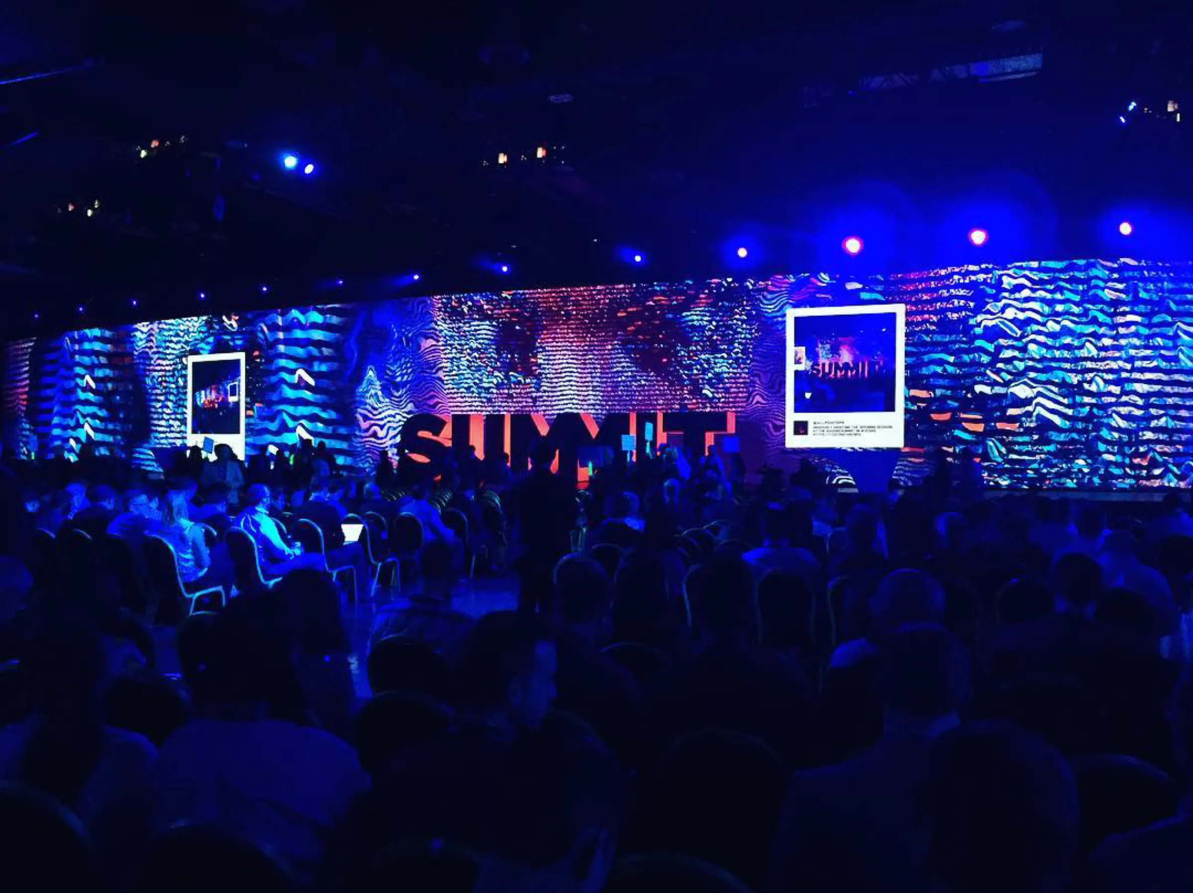 Adobe Summit 2016 social visualization on the main screen